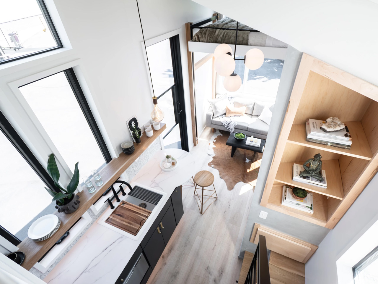 1758066080 904 Decouvrez Ce Mini Maison a 89 000 avec Un Lit - plare.