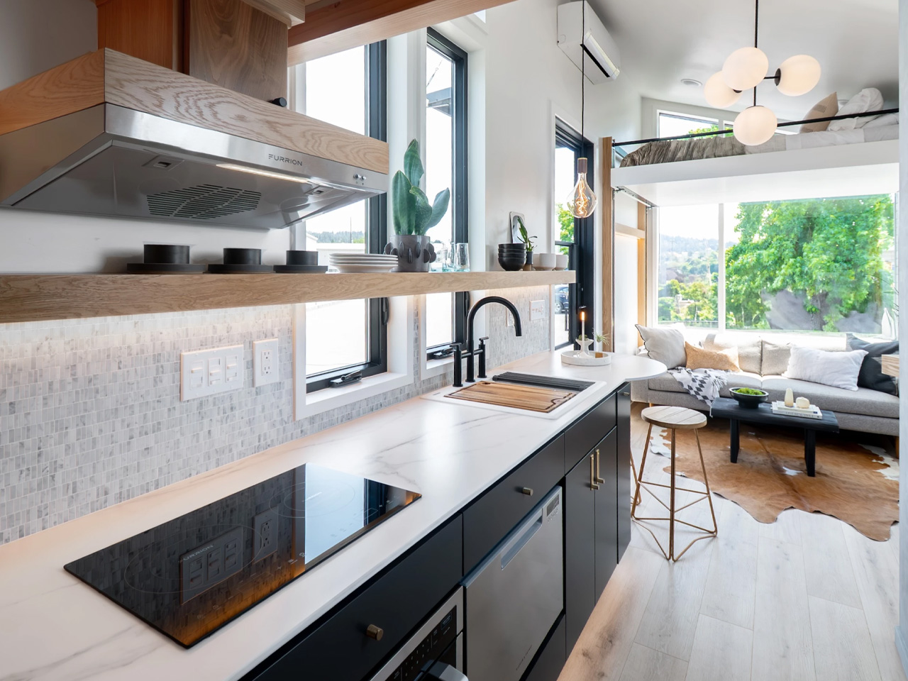 1758066082 296 Decouvrez Ce Mini Maison a 89 000 avec Un Lit - plare.
