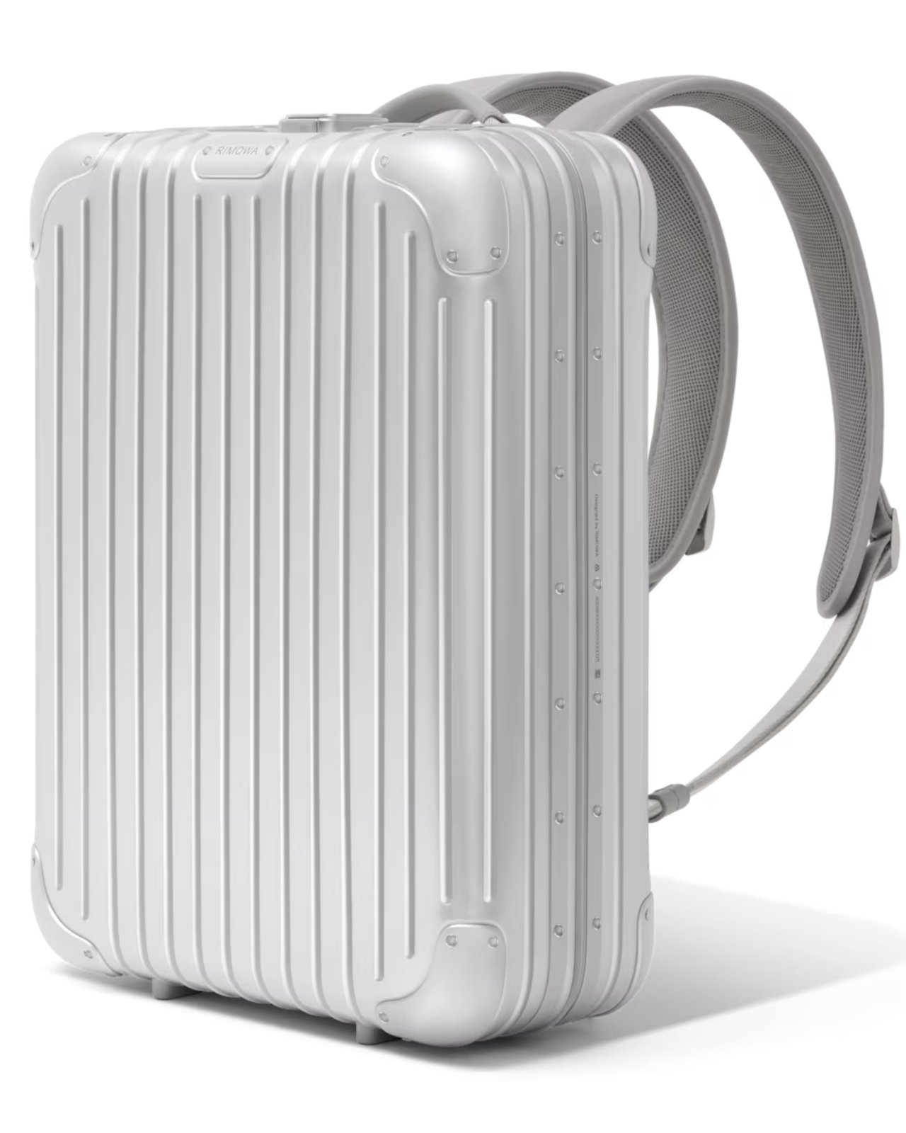 1758375975 613 Decouvrez le Sac a Dos Original Rimowa Un - plare.
