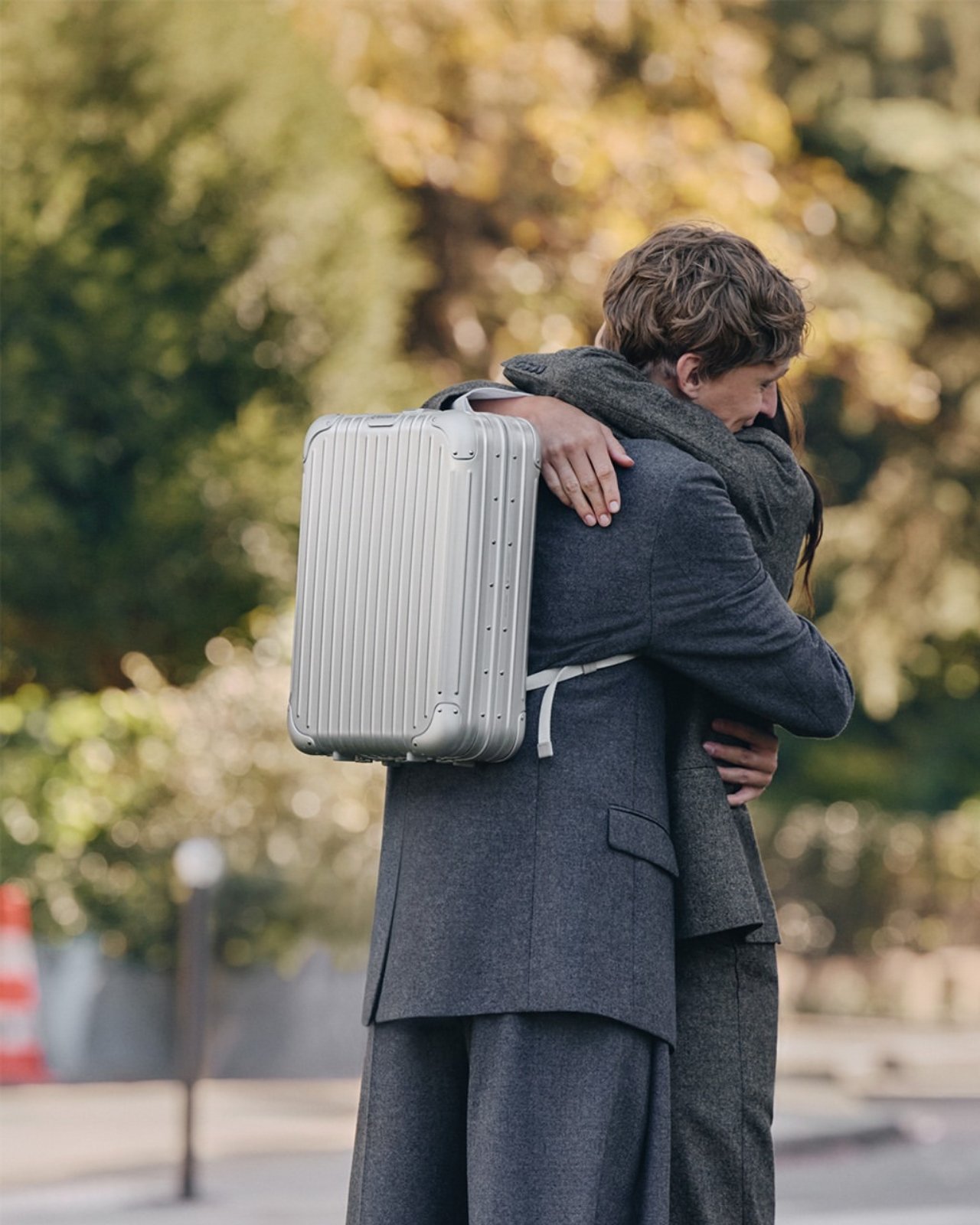 1758375976 162 Decouvrez le Sac a Dos Original Rimowa Un - plare.