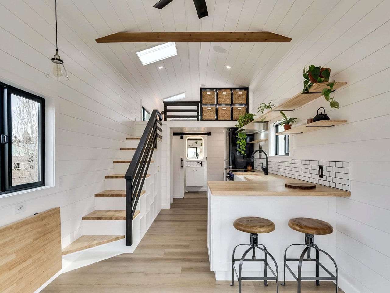 1758475671 184 Decouvrez Comment 15 Pieds de Plus Transforme LOchoco Tiny House - plare.