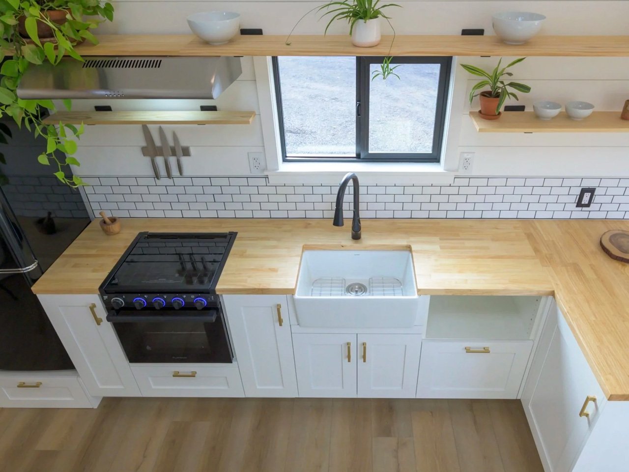 1758475672 147 Decouvrez Comment 15 Pieds de Plus Transforme LOchoco Tiny House - plare.