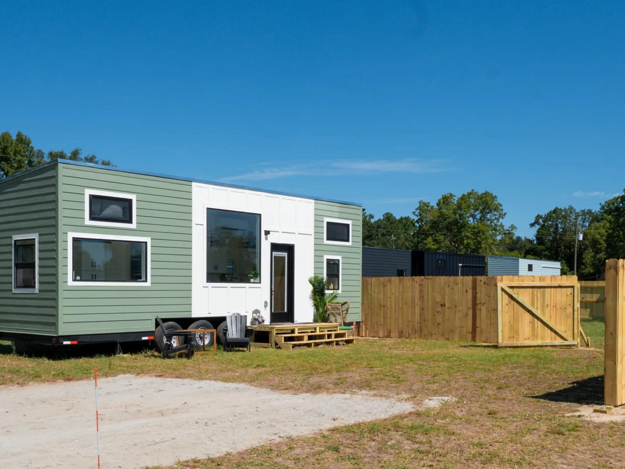 1758750292 585 Decouvrez le Webster la Maison Tiny de 32 pieds - plare.