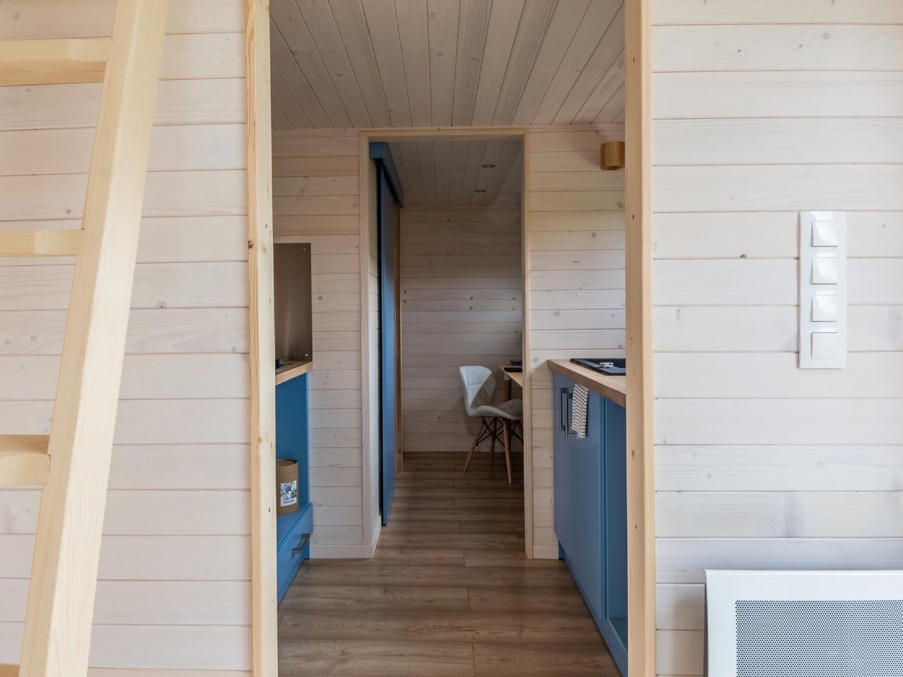 1758801460 394 10 Tiny Homes That Prove Small Spaces Can Deliver Big - plare.