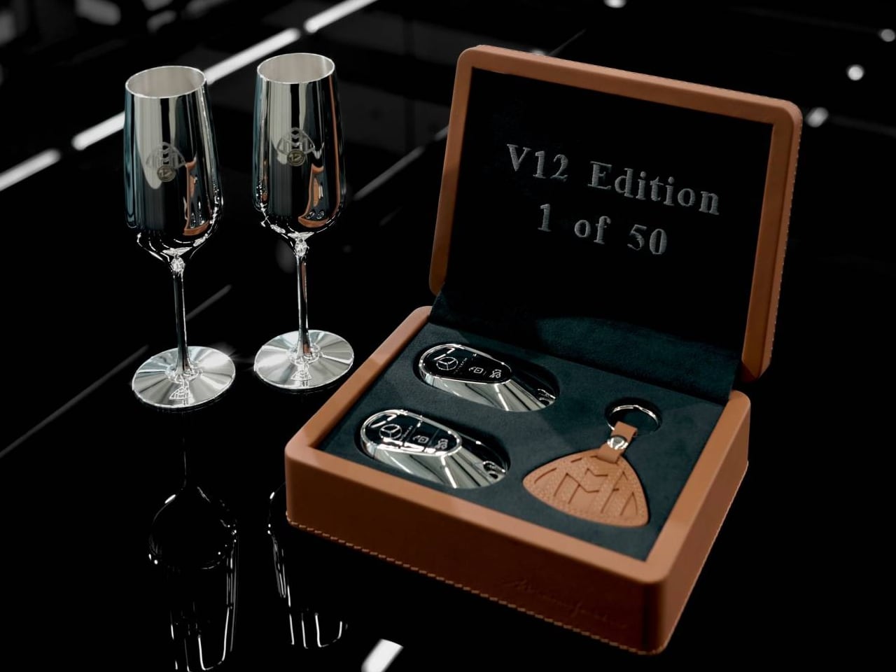 1758822064 249 Decouvrez la Mercedes Maybach V12 Edition 50 voitures exclusives en - plare.