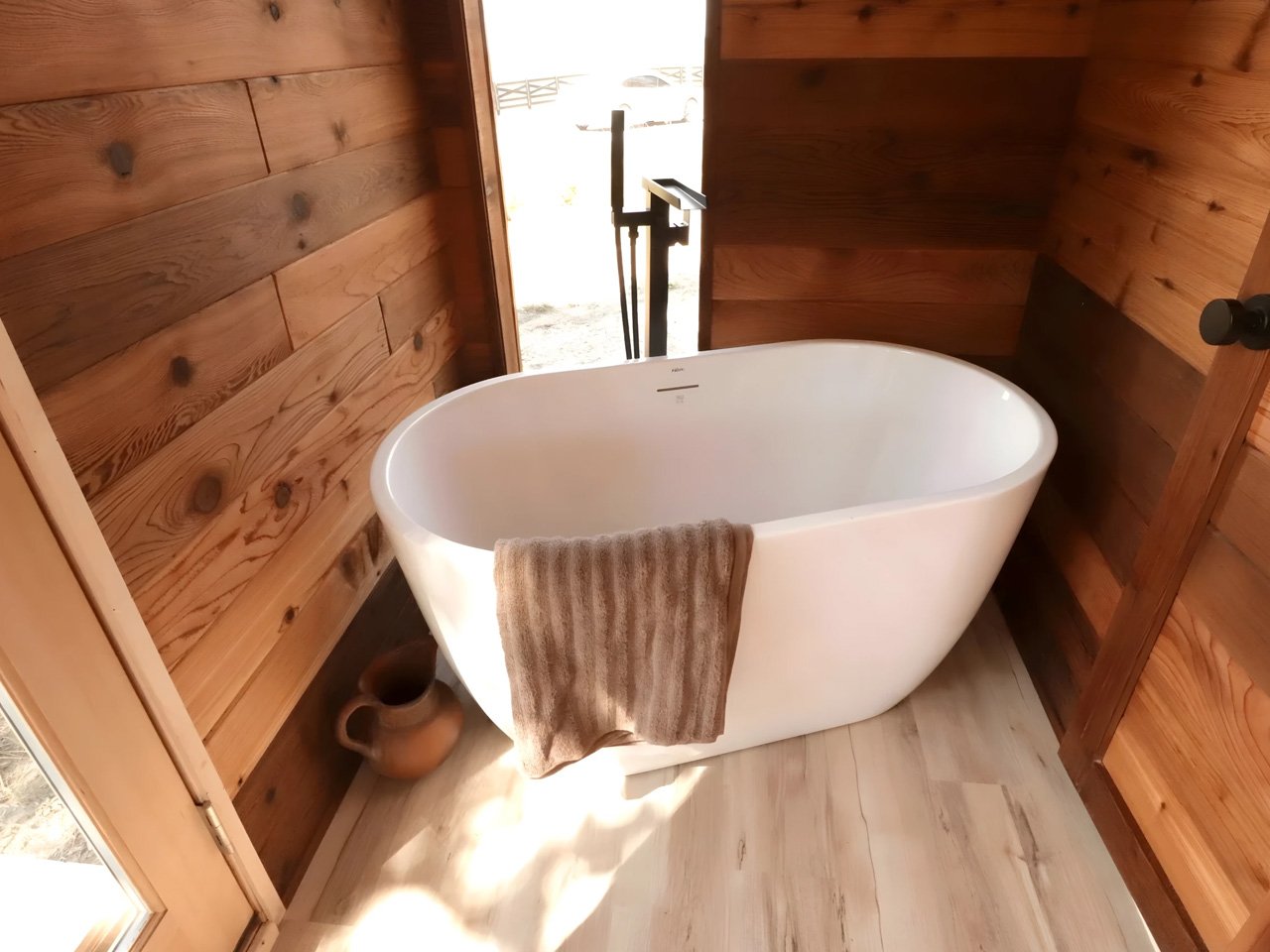 1758930811 674 DecouvrezComment Cette Tiny Home Voyageuse A Revolutionne le Concept du - plare.