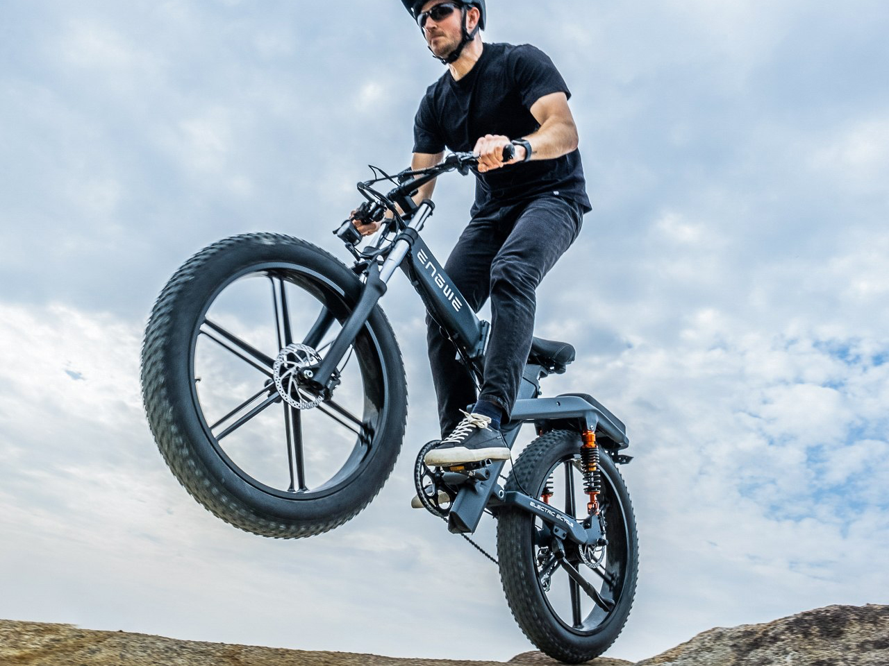 1758986731 593 Decouvrez Pourquoi les E Bikes Sont lAvenir Incontournable du Transport Urbain - plare.