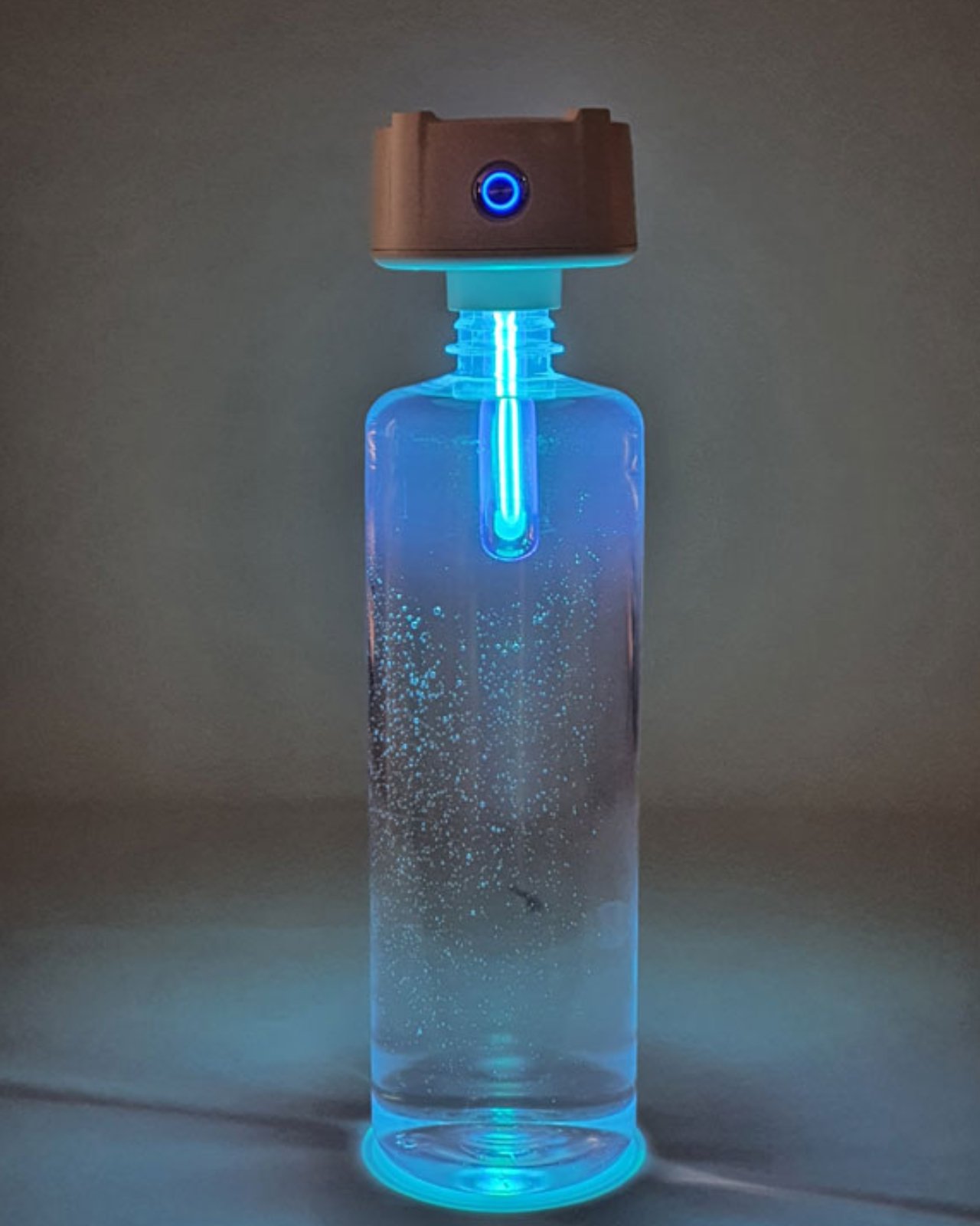 1759166813 52 Revolutionnez votre acces a leau potable avec ce sterilisateur UV - plare.