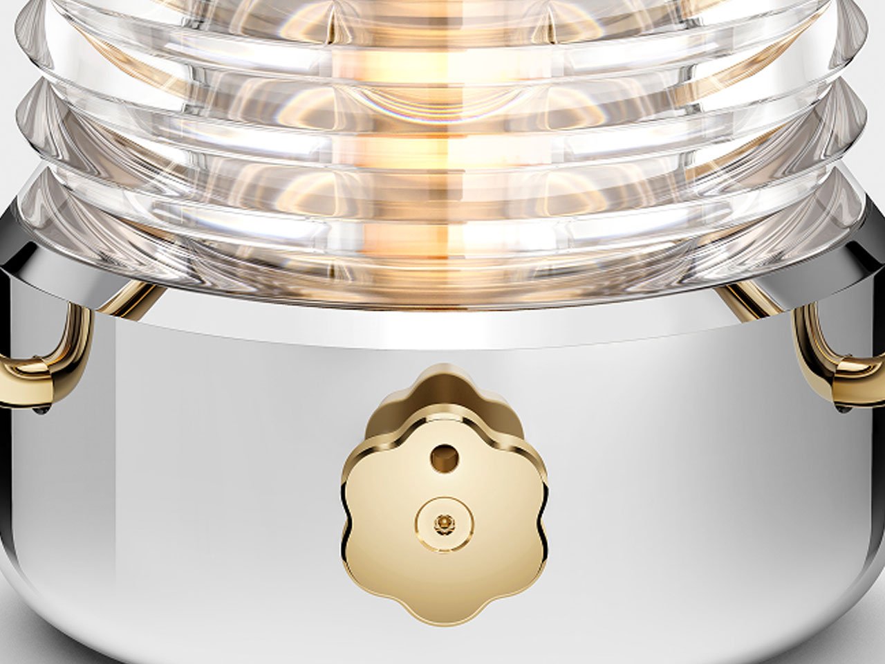 1759240711 257 Decouvrez la collaboration exclusive de Jony Ive et Balmuda - plare.