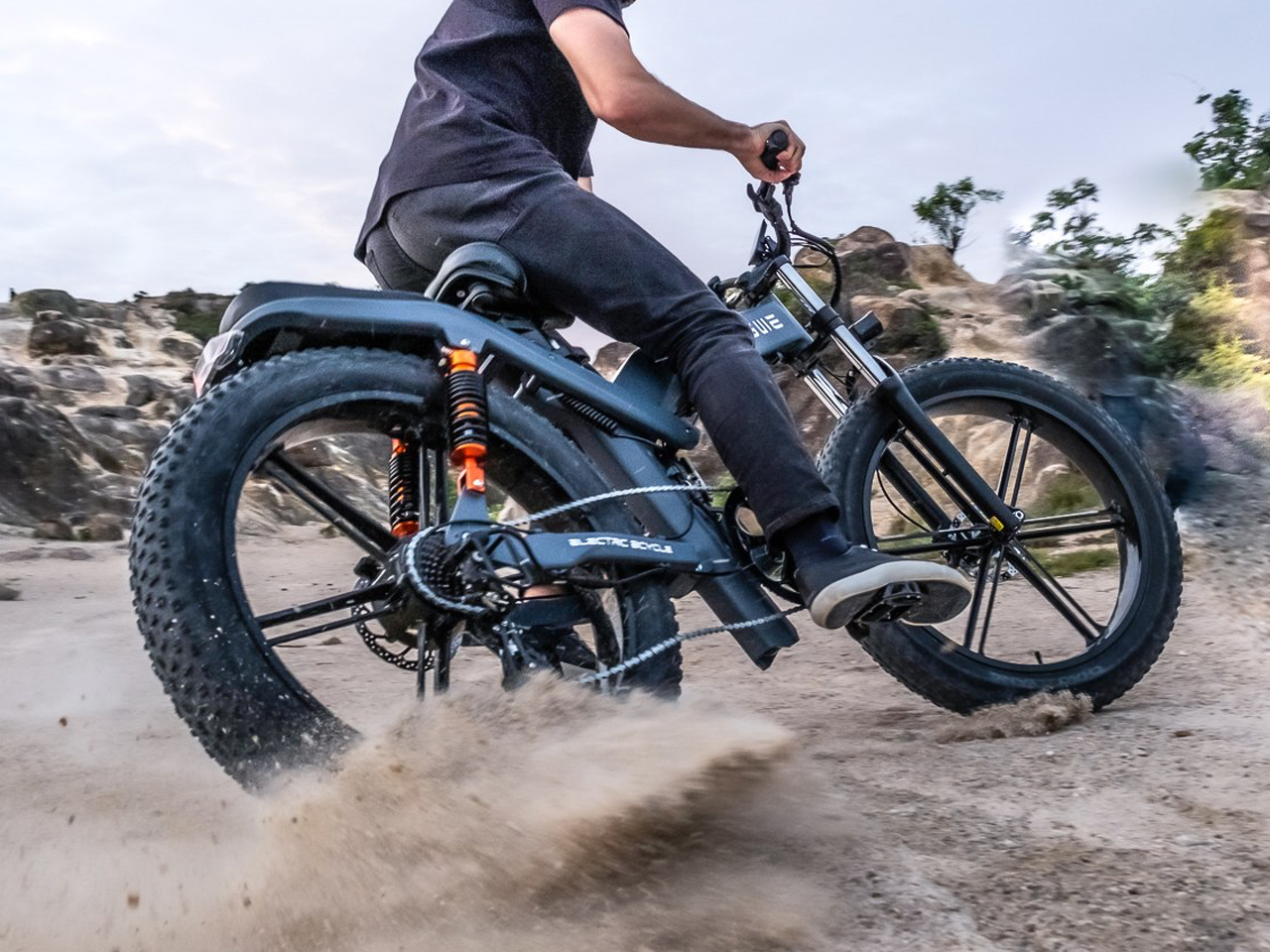 Decouvrez Pourquoi les E Bikes Sont lAvenir Incontournable du Transport Urbain - plare.
