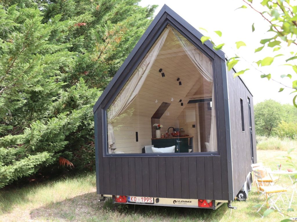 Découvrez comment cette Tiny House française montre que vivre avec moins, c’est vivre mieux !