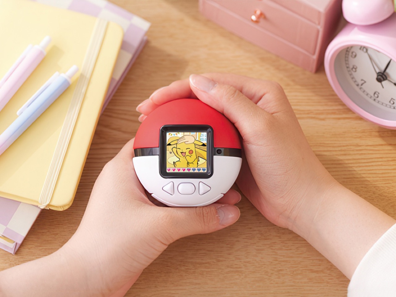 Decouvrez le Tamagotchi Reinvente par Pokemon Le Compagnon Ideal - plare.