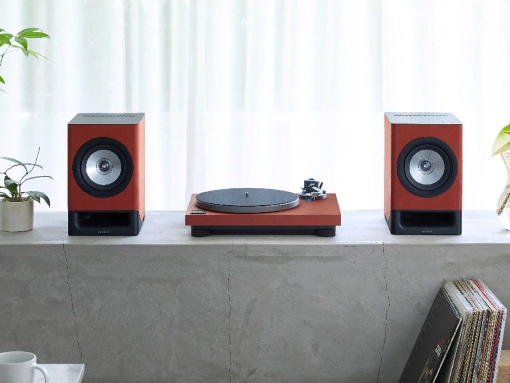 Découvrez le Technics SL-40CBT : Le Platine Tuner Élégante et Abordable que Chaque Amoureux du Vinyle Doit Avoir!