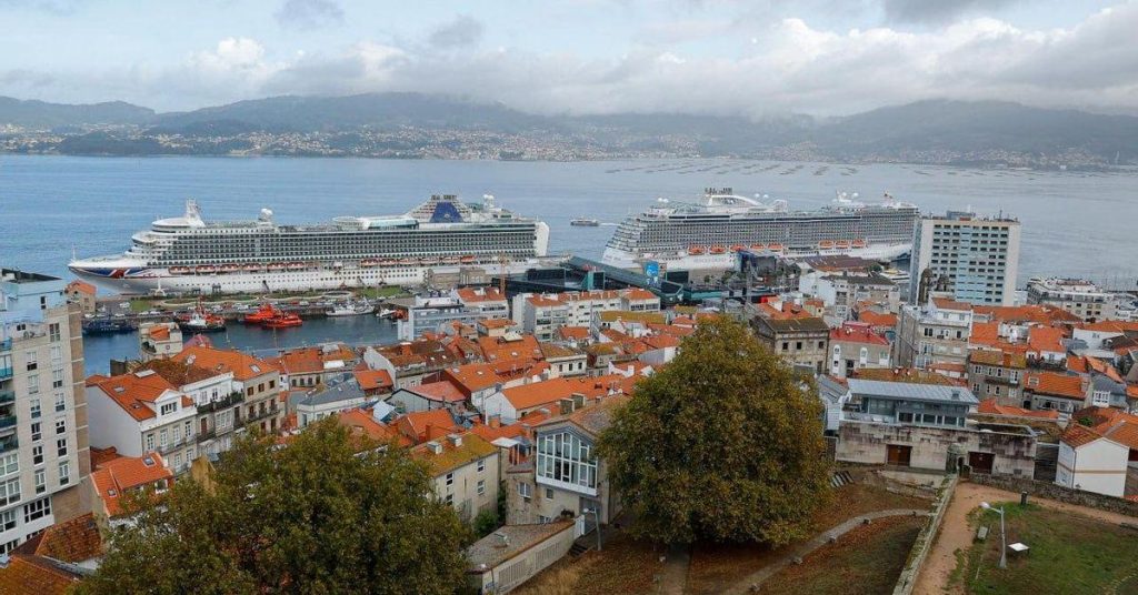 El Sky Princess annonce le coup d’envoi de la saison estivale à Vigo : une escale inoubliable en Méditerranée.