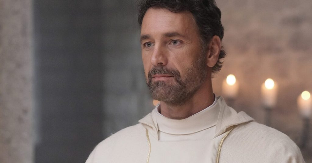 Don Matteo: nel cast arriva il figlio di Raoul Bova! La carriera di Francesco, da DJ ad attore [FOTO]