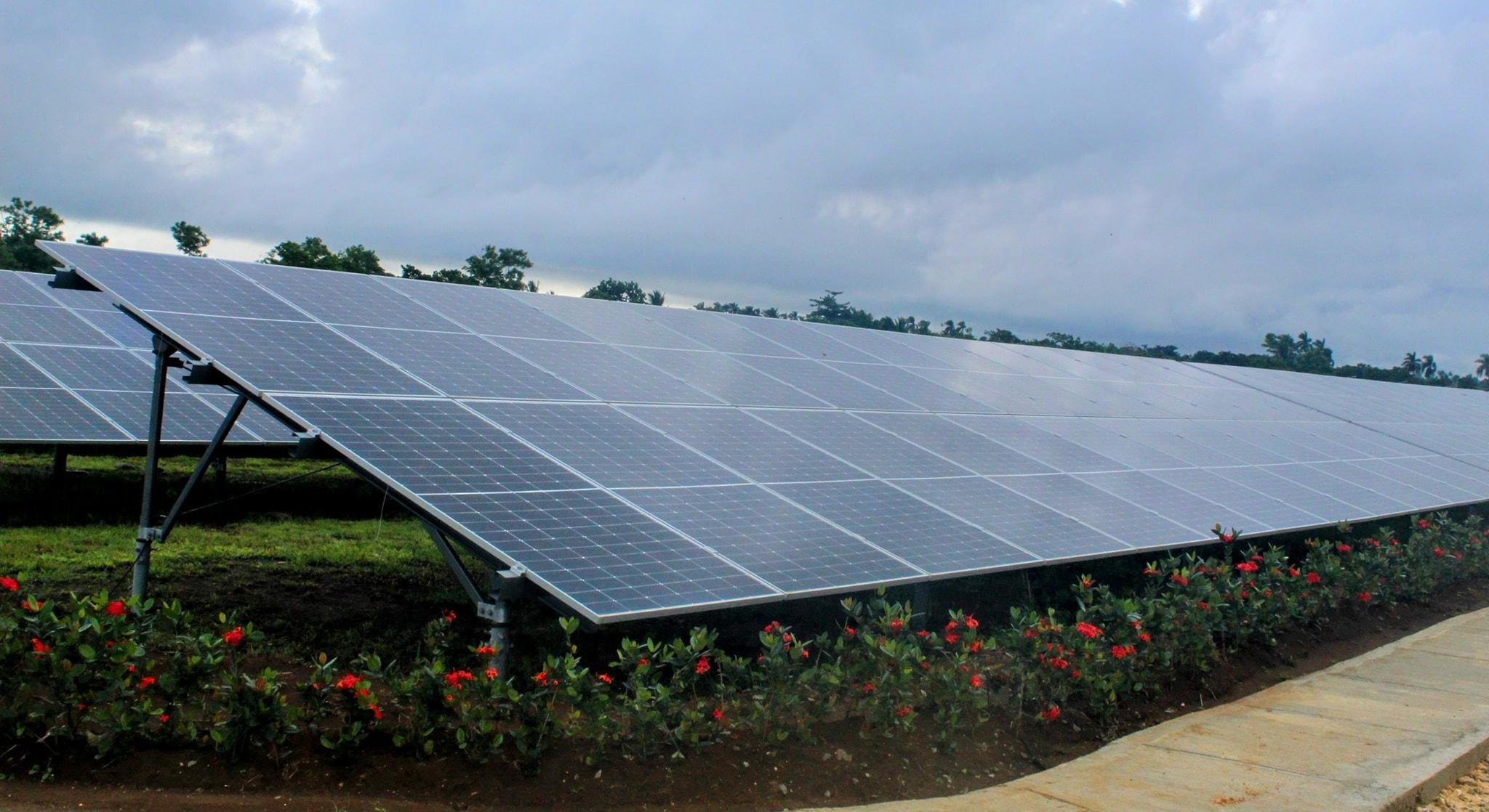 Inauguration du parc solaire photovoltaique a El Rincon Boyeros - plare.