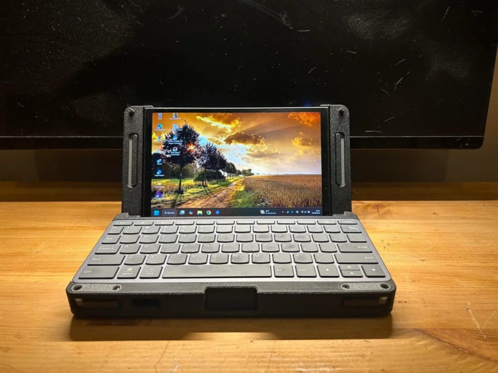 Transformez Lénaovo Legion Go en Un Ordinateur Portable Révolutionnaire Grâce à Ce DIY Incroyable !