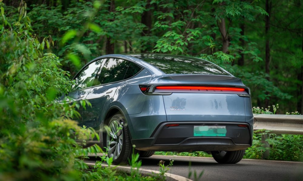 tesla model y china blue rear - plare.