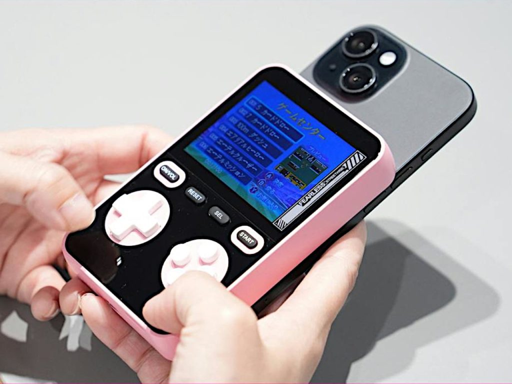 Découvrez ce Power Bank à 60 $ Équipé de 300 Jeux Intégrés – Ne Ratez Pas cette Offres Incroyable !