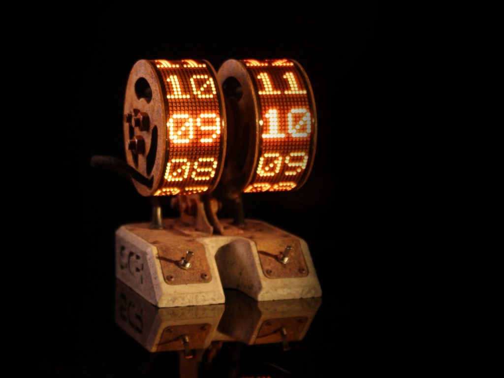 Découvrez comment le Crydal Scroll Clock transforme le temps en une œuvre d’art lumineuse captivante !