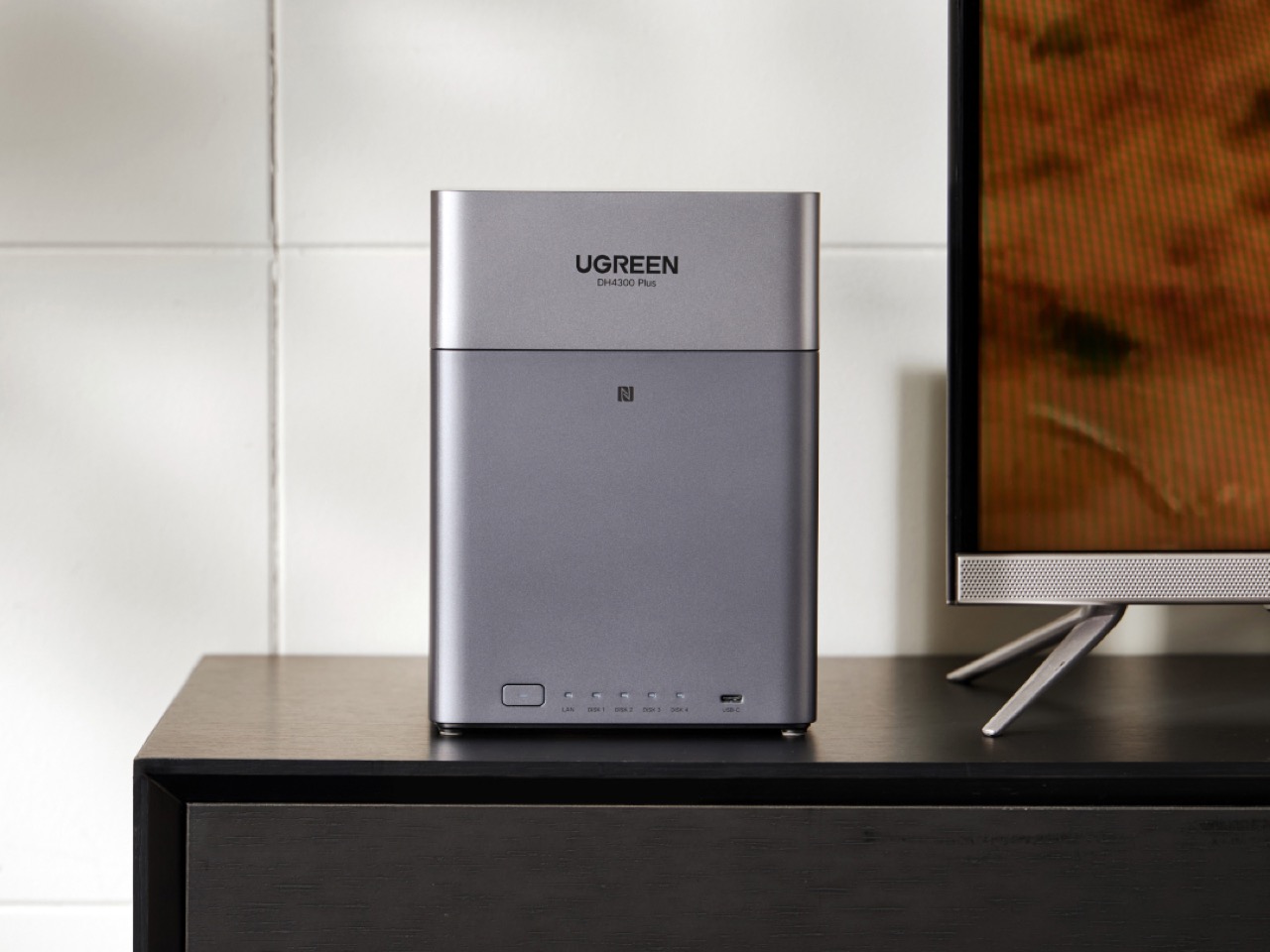 UGREEN NAS