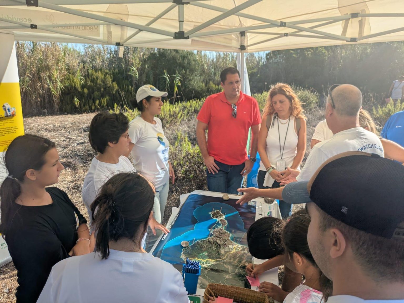 Journée fascinante des oiseaux à l’estation ornitologique de Punta Blanca : un voyage ornithologique inoubliable