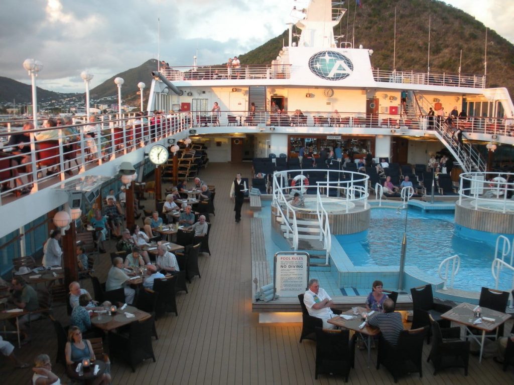 Évadez-vous vers une croisière premium autour du monde depuis l’Australie avec des ports uniques et des spas luxueux.