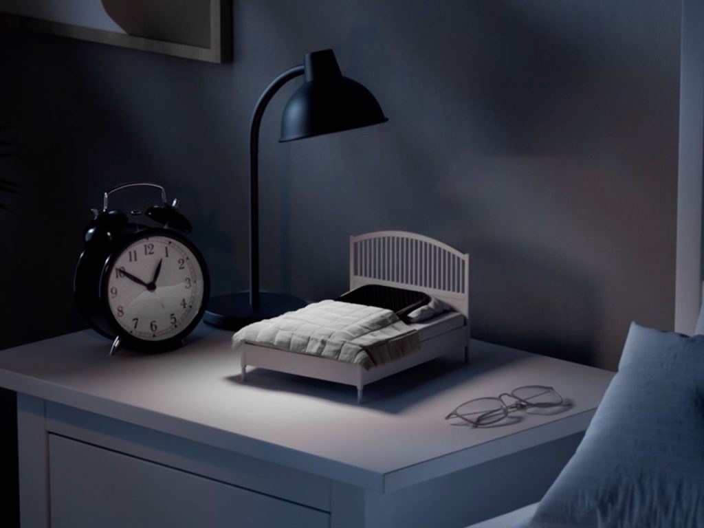 Découvrez le Lit Miniature pour Téléphone d’IKEA : Votre Solution Ultime pour un Detox Digital!