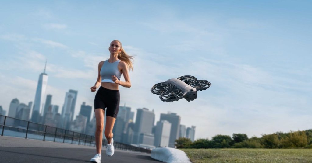 Le DJI Neo 2 révolutionne le vol de drones avec une stabilisation omnidirectionnelle, mais son lancement est retardé en Amérique. Le DJI Neo 2 révolutionne le vol de drones avec une stabilisation omnidirectionnelle, mais son lancement est retardé en Amérique.