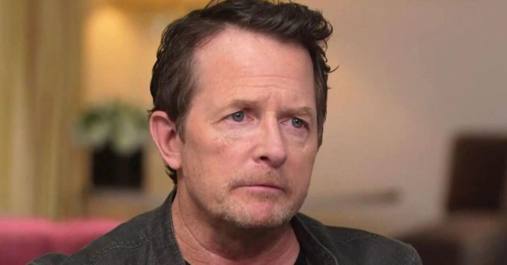 Michael J. Fox explique son retour dans Shrinking 3 sur Apple TV+ après 5 ans Shrinking 3: Michael J. Fox rivela il motivo della sua apparizione nella serie Apple TV+ a 5 anni dal ritiro dalle scene