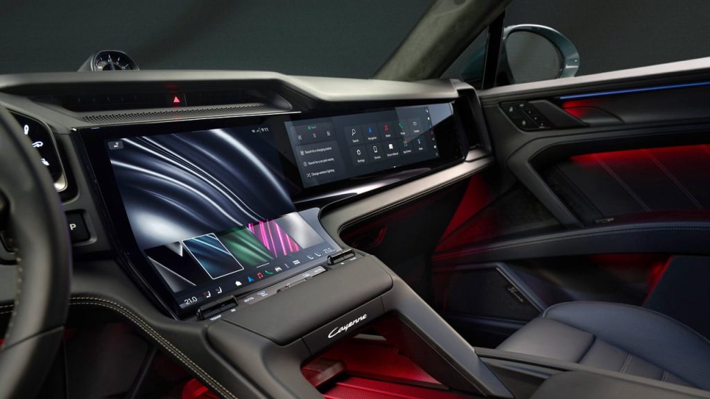 Découvrez Pourquoi le Porsche Cayenne Électrique Va Éliminer les Boutons Physiques à Jamais !