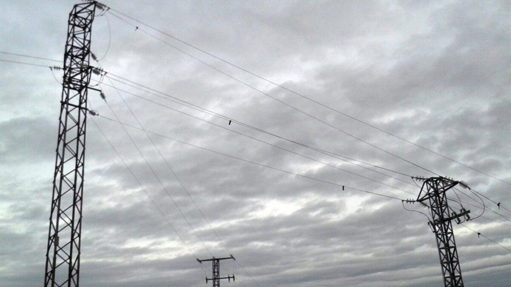 Électricité en Espagne : le prix chute de 27 % en novembre, une opportunité à saisir