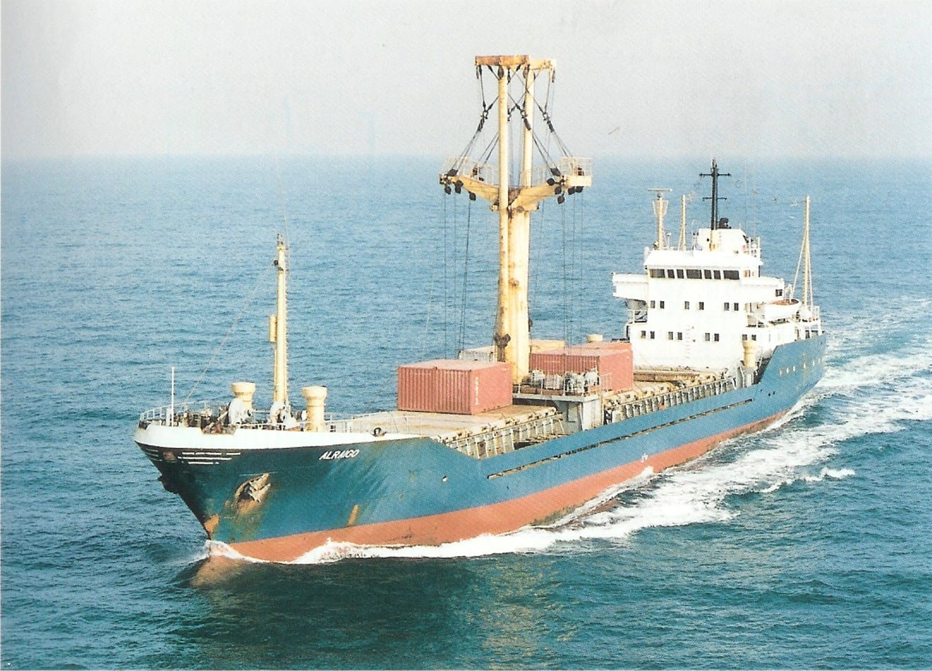 buque mercante de carga