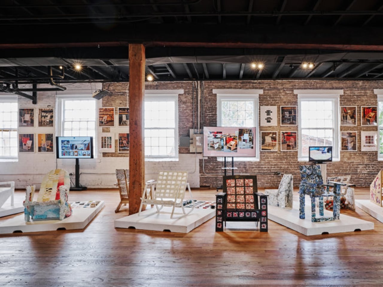 Chaises en plastique recyclé