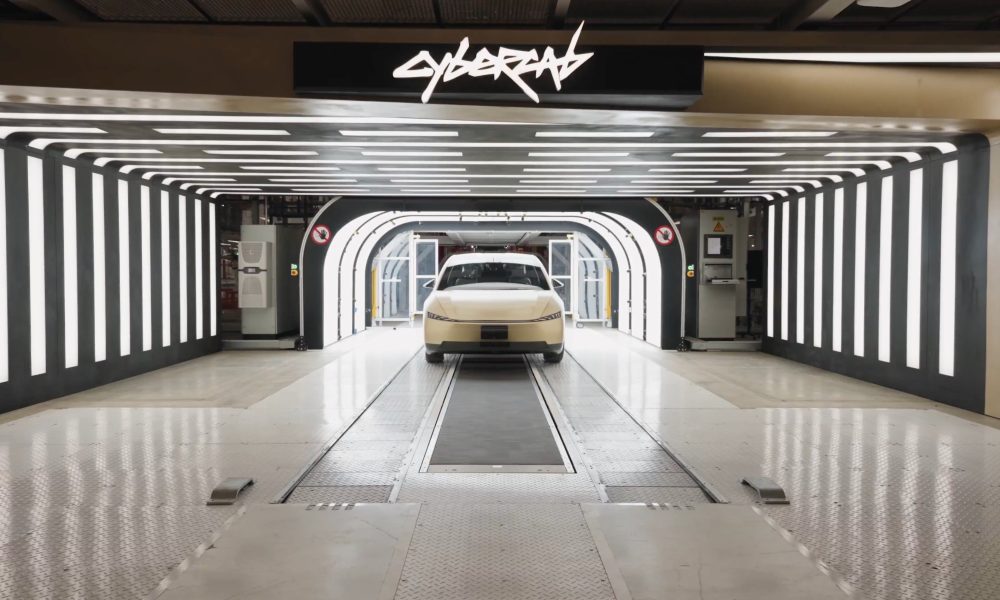 Tesla partage une vidéo récapitulative épique de 2025 et confirme le lancement de la production des Cybercabs.