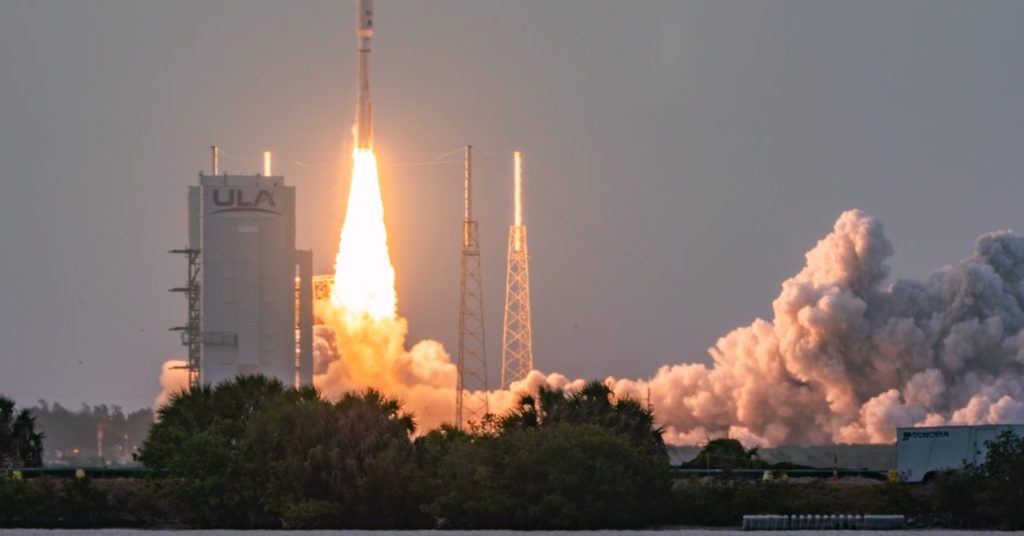 "Atlas V d'ULA: seulement deux clients restants pour une fusée emblématique"