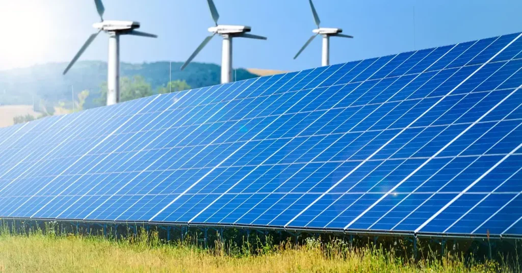 Énergies renouvelables : relever le défi d’un million de tonnes de déchets pour un avenir durable