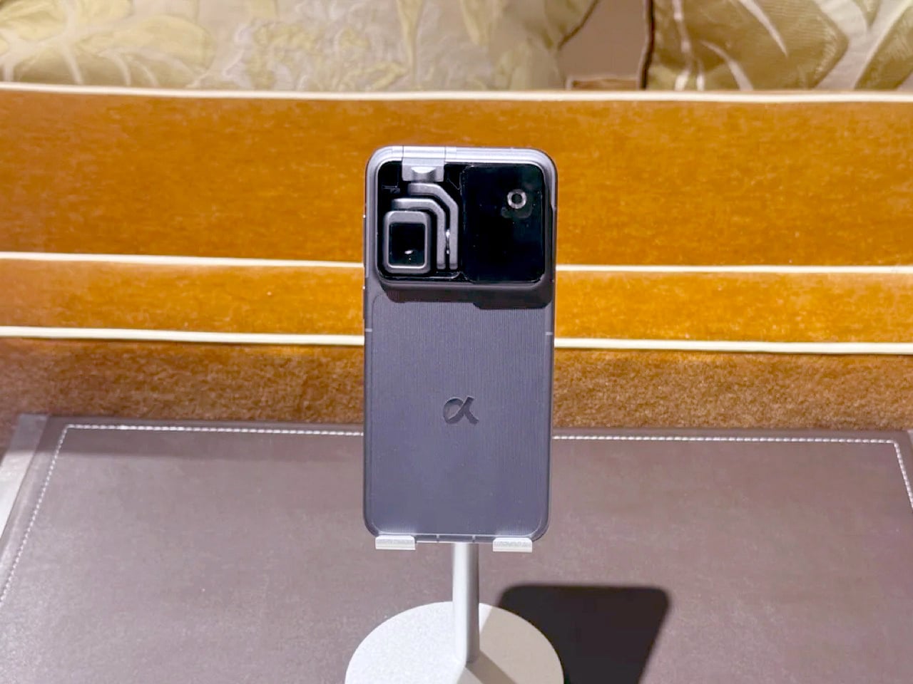 HONOR Robot Phone Features