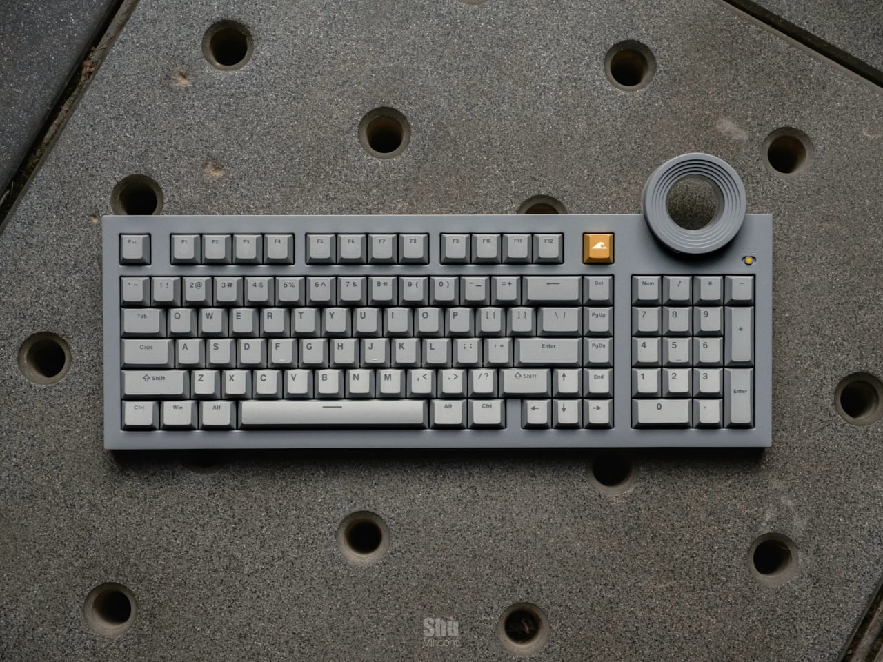 Design du Clavier ATM 98