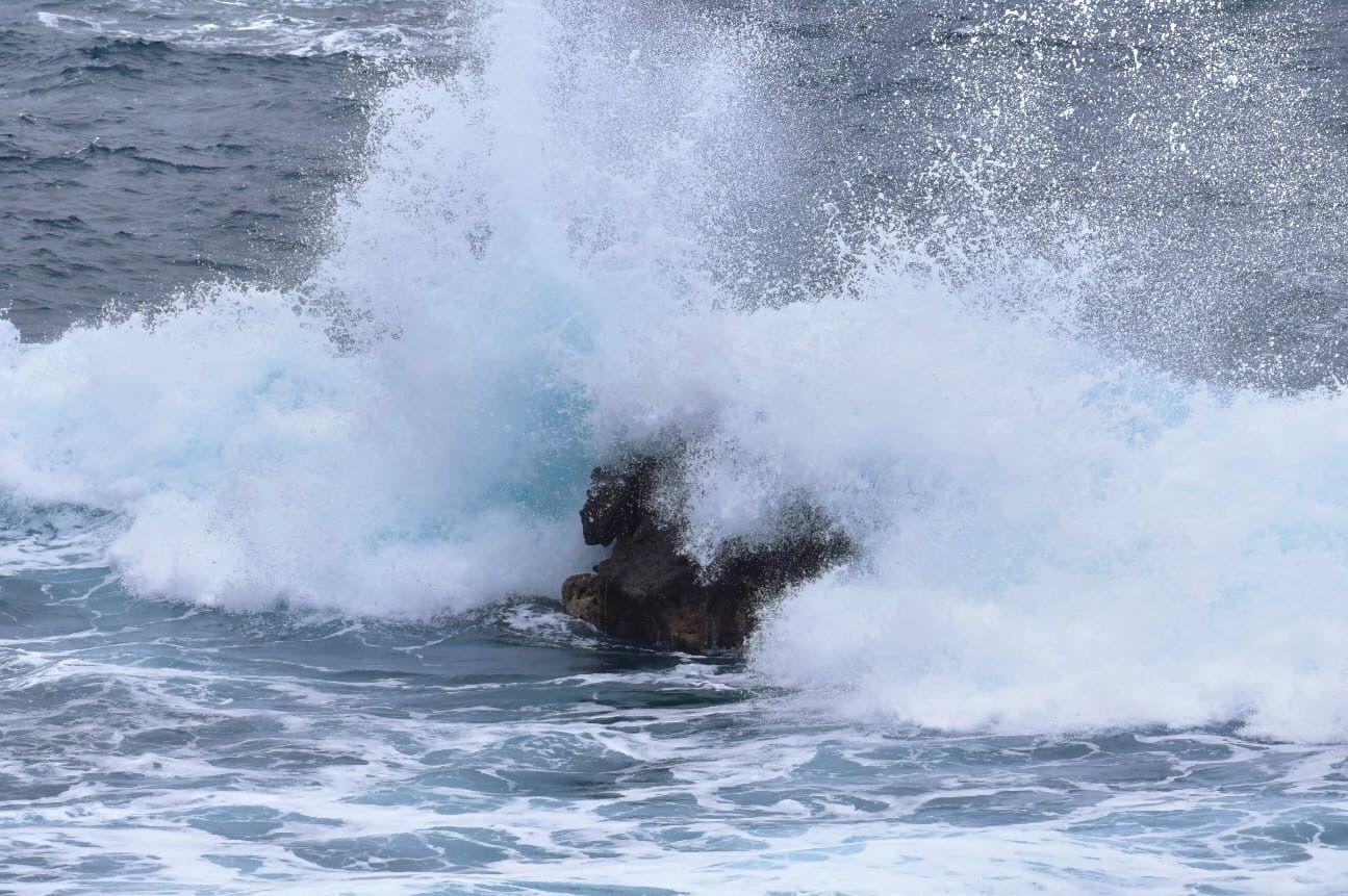 fortes vagues le long des côtes espagnoles
