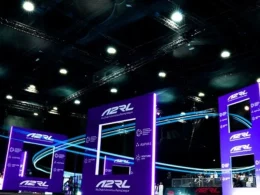 Des drones AI gagnent en rapidité et frôlent les performances du meilleur pilote mondial [vidéo]