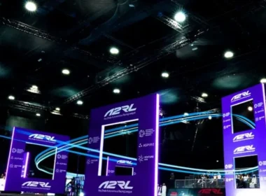 Des drones AI gagnent en rapidité et frôlent les performances du meilleur pilote mondial [vidéo]