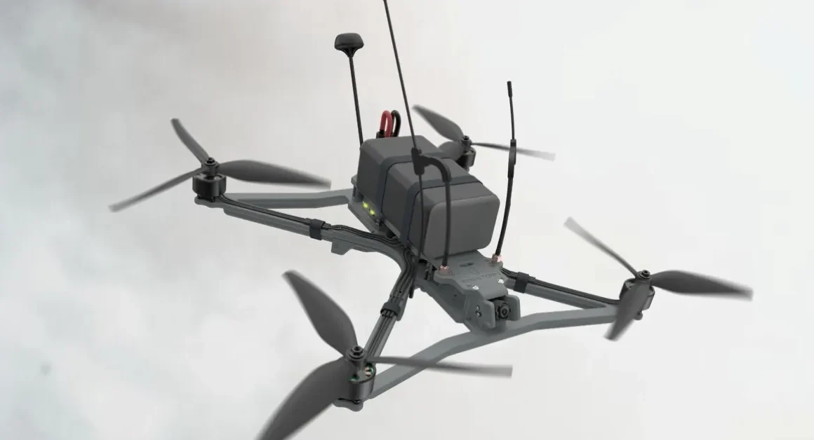 Nouveau drone FPV Firestorm Squall : une réponse efficace aux défis du champ de bataille moderne