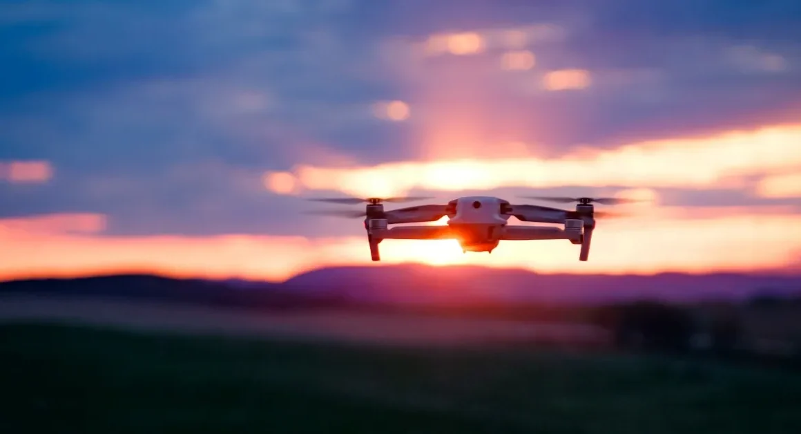 SpaceX et xAI s'unissent pour le défi secret des drones à 90 millions d'euros