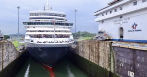 El Canal de Panamá abre la temporada de cruceros y espera 195 tránsitos de estos buques