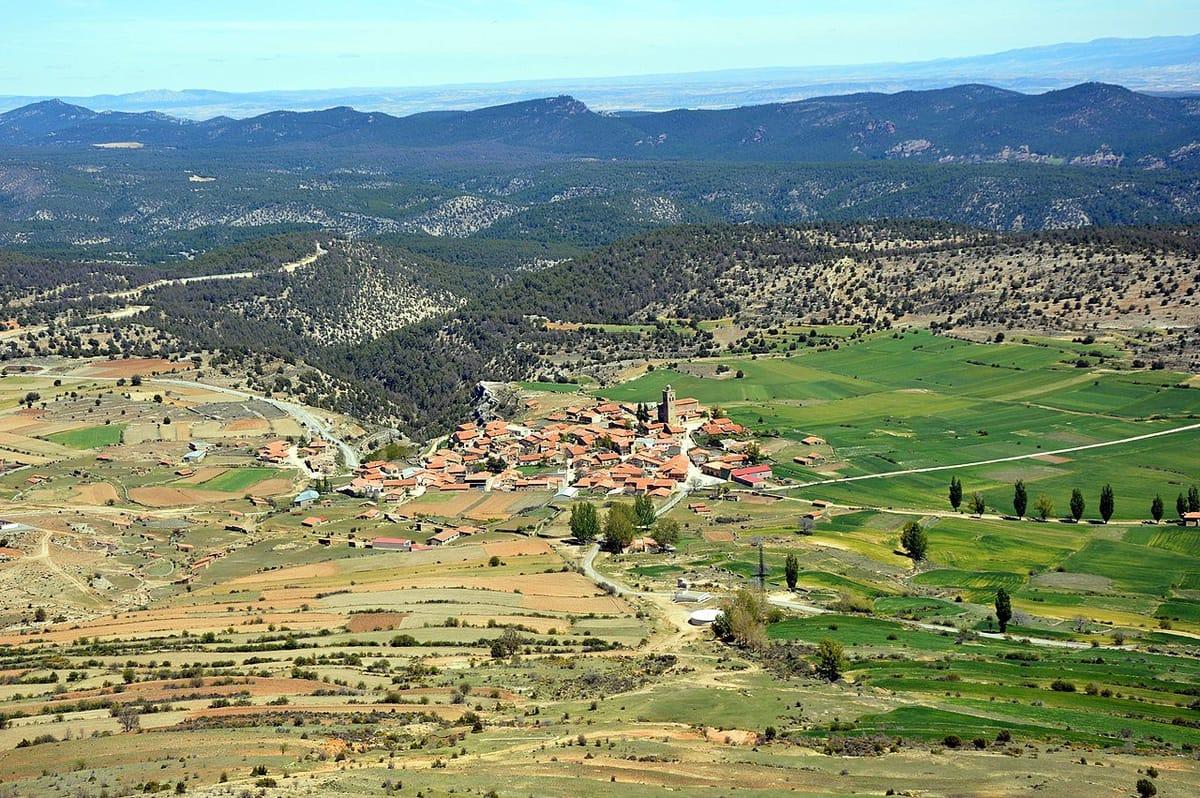 Paisaje pueblos cerca de Albarracín