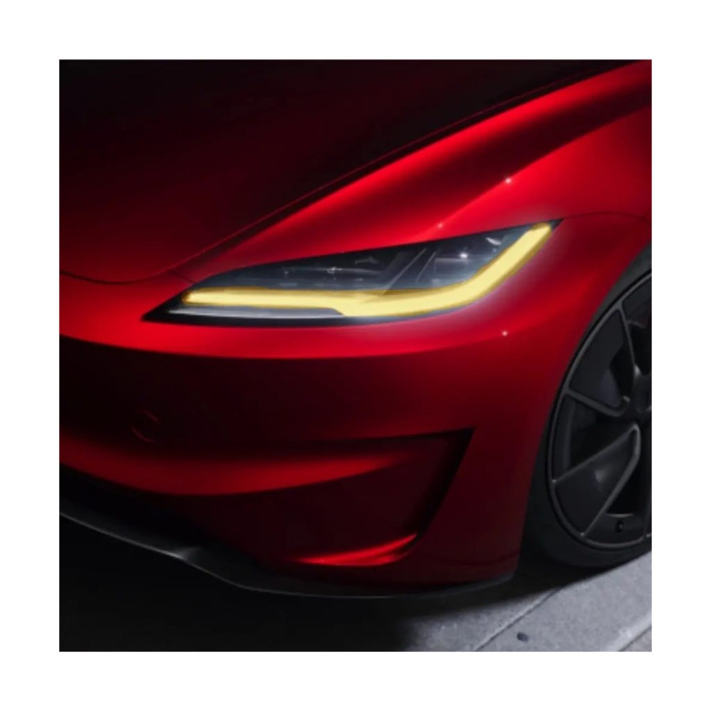 découvrez la mise à jour innovante des phares tesla qui améliore la visibilité et la sécurité de conduite grâce à une technologie avancée et intelligente.