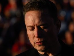 découvrez comment les honoraires des avocats dans le procès tesla ont été réduits de 100 millions, une avancée majeure dans le domaine juridique.