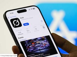 tesla déploie l'ia grok en europe, révolutionnant l'expérience utilisateur avec des fonctionnalités avancées d'intelligence artificielle.