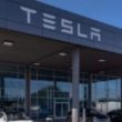 tesla évite la suspension des ventes en californie grâce à une décision clé, assurant la continuité de ses activités dans l'un des marchés les plus importants des états-unis.